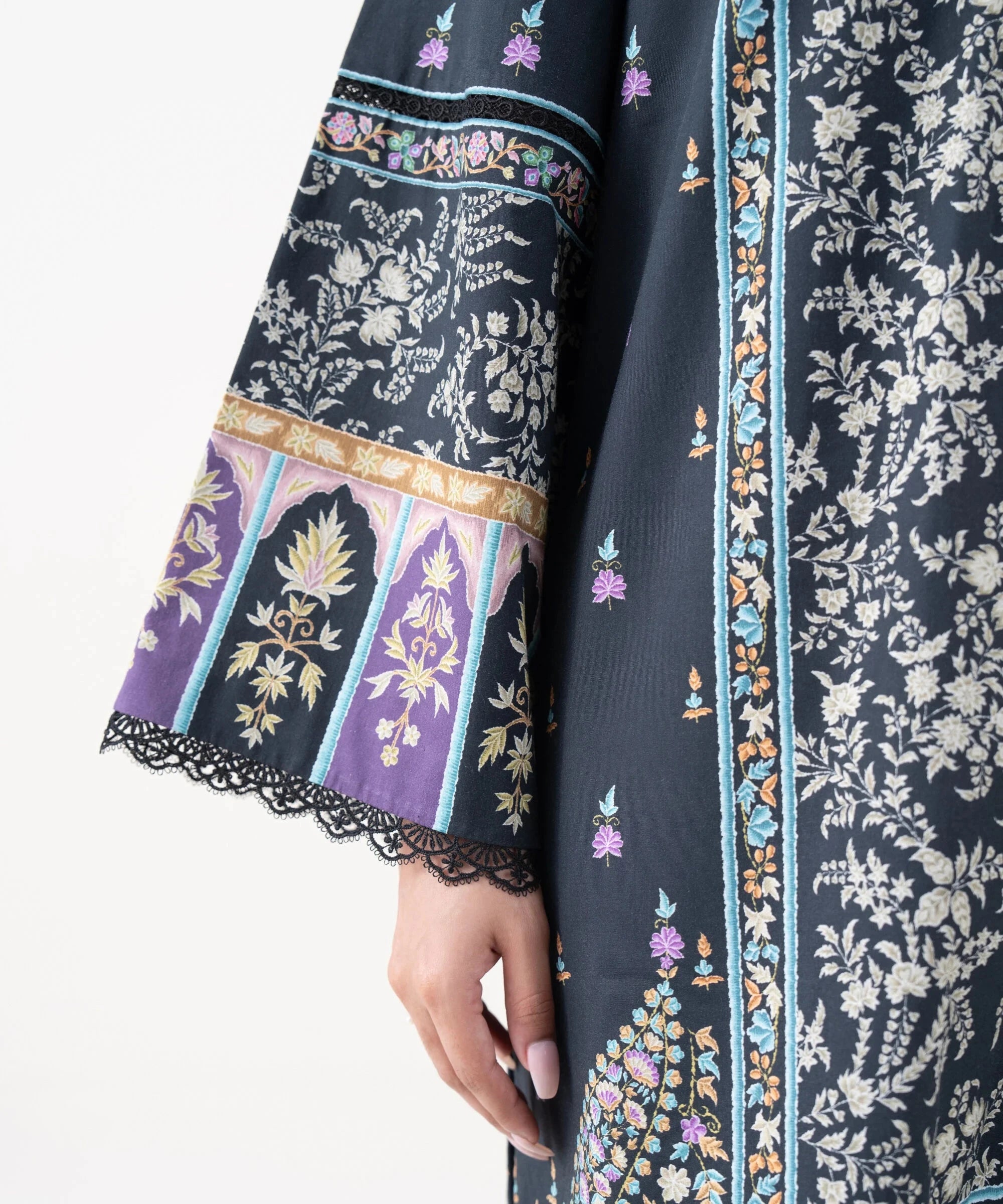 img_sapphire_pre_fall_collection_awwal_boutique