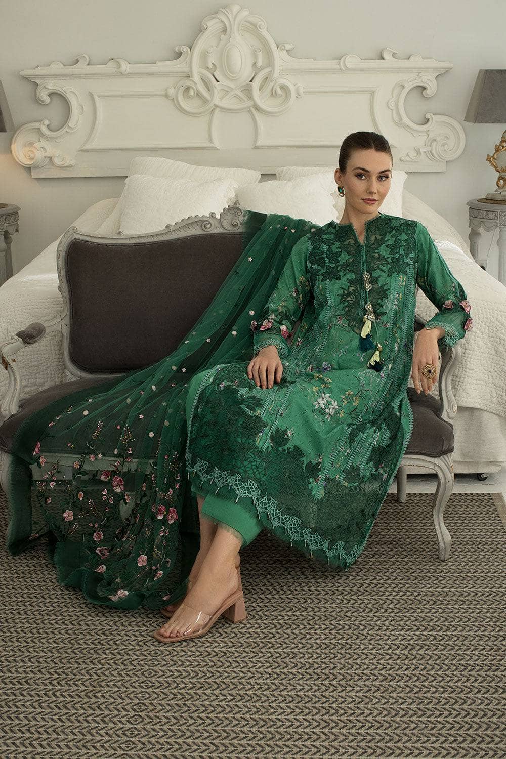 img_sobia_nazir_lawn_24_awwal_boutique
