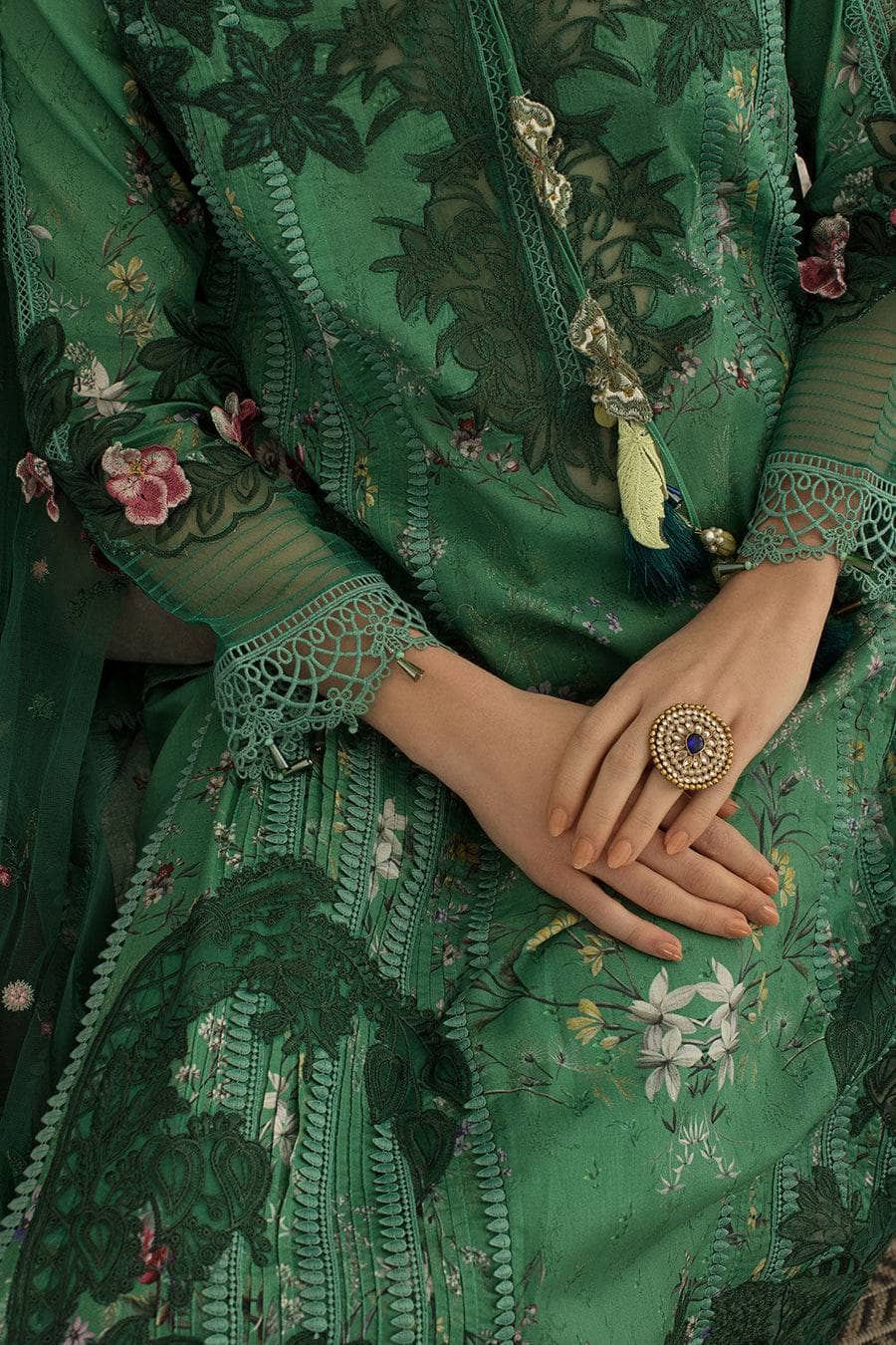 img_sobia_nazir_lawn_24_awwal_boutique