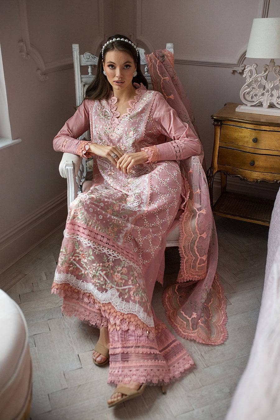 img_sobia_nazir_lawn_24_awwal_boutique