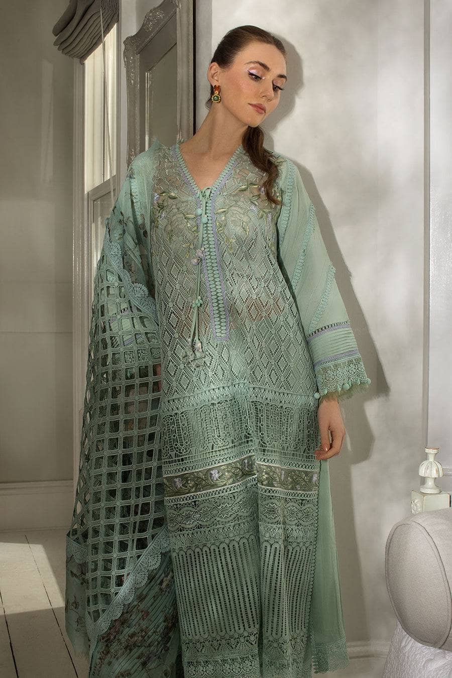 img_sobia_nazir_lawn_24_awwal_boutique