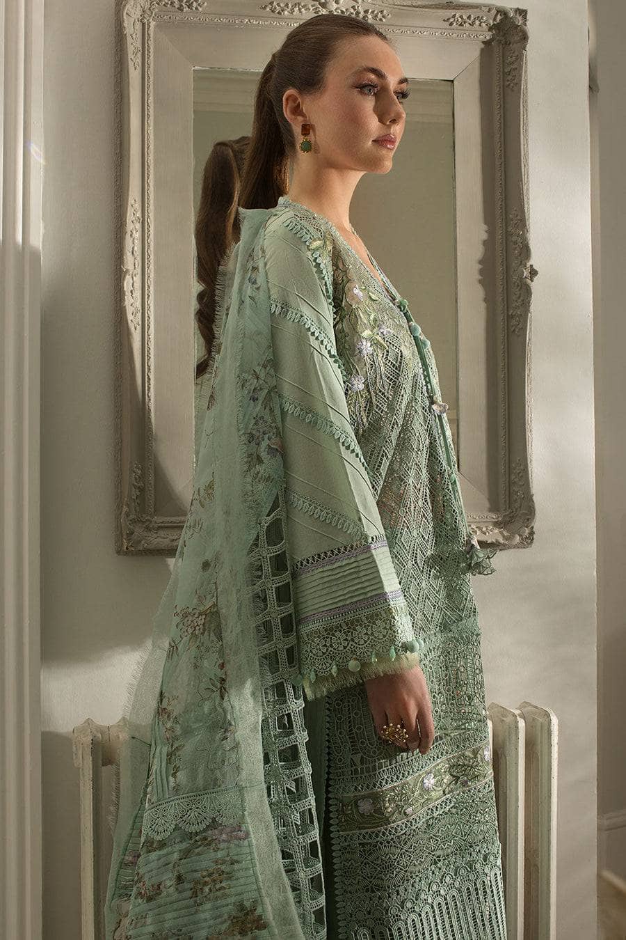 img_sobia_nazir_lawn_24_awwal_boutique
