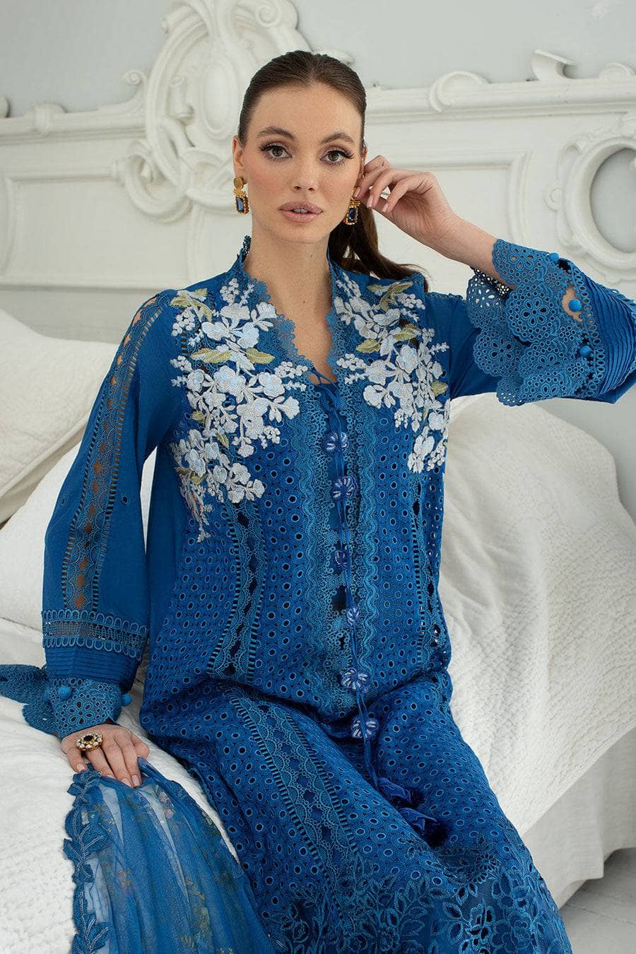 img_sobia_nazir_lawn_24_awwal_boutique