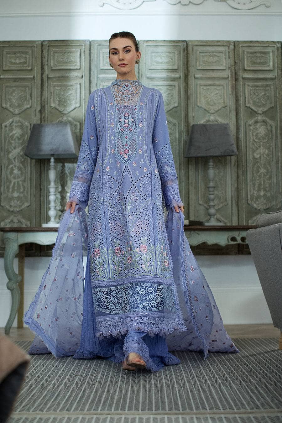 img_sobia_nazir_lawn_24_awwal_boutique