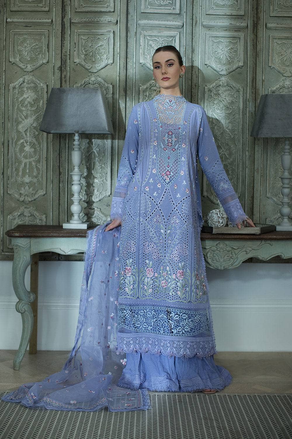 img_sobia_nazir_lawn_24_awwal_boutique