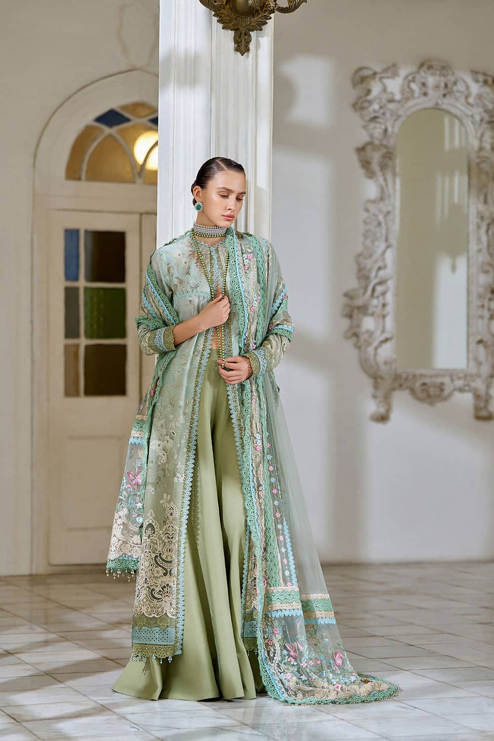 img_sobia_nazir_lawn_26_awwal_boutique