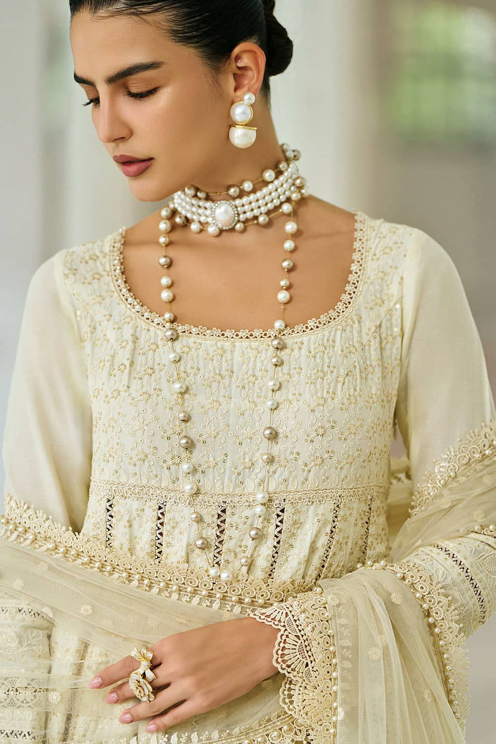 img_sobia_nazir_lawn_26_awwal_boutique