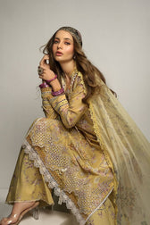 img_sobia_nazir_vital_lawn_23_awwal_boutique