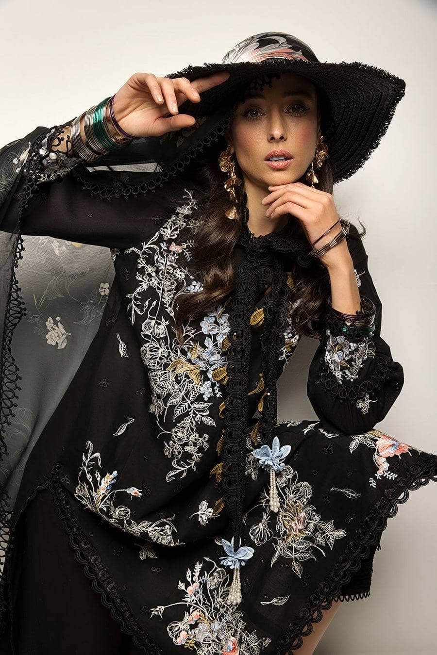 Sobia Nazir Lawn Pakistani Suits Sobia Nazir Vital Lawn 23/7B