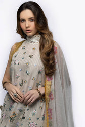 img_sobia_nazir_vital_lawn_23_awwal_boutique