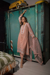img_sobia_nazir_vital_lawn_24_awwal_boutique