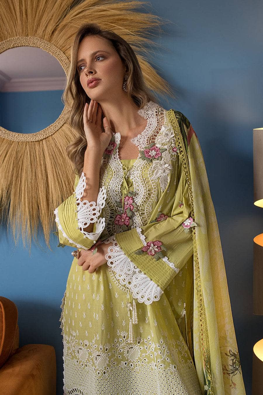 img_sobia_nazir_lawn_24_awwal_boutique