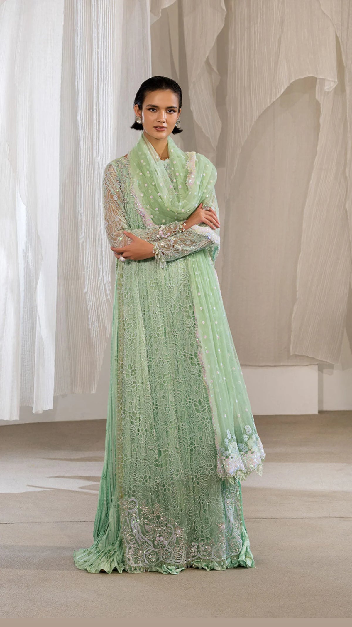 img_sobia_nazir_nur_festive_awwal_boutique