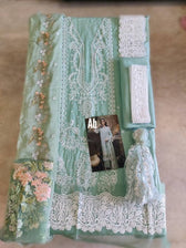 img_sobia_nazir_lawn_open_pic_awwal_boutique