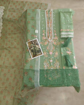 img_open_pic_sobia_nazir_lawn_23_awwal_boutique