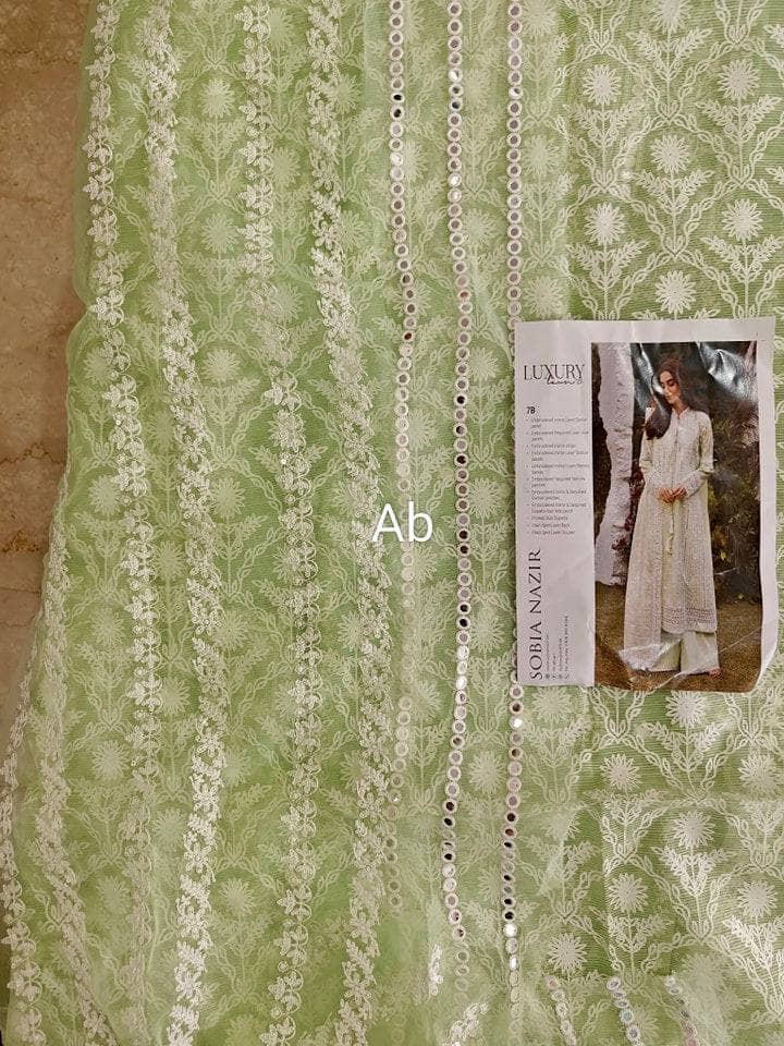 img_sobia_nazir_lawn_awwal_boutique