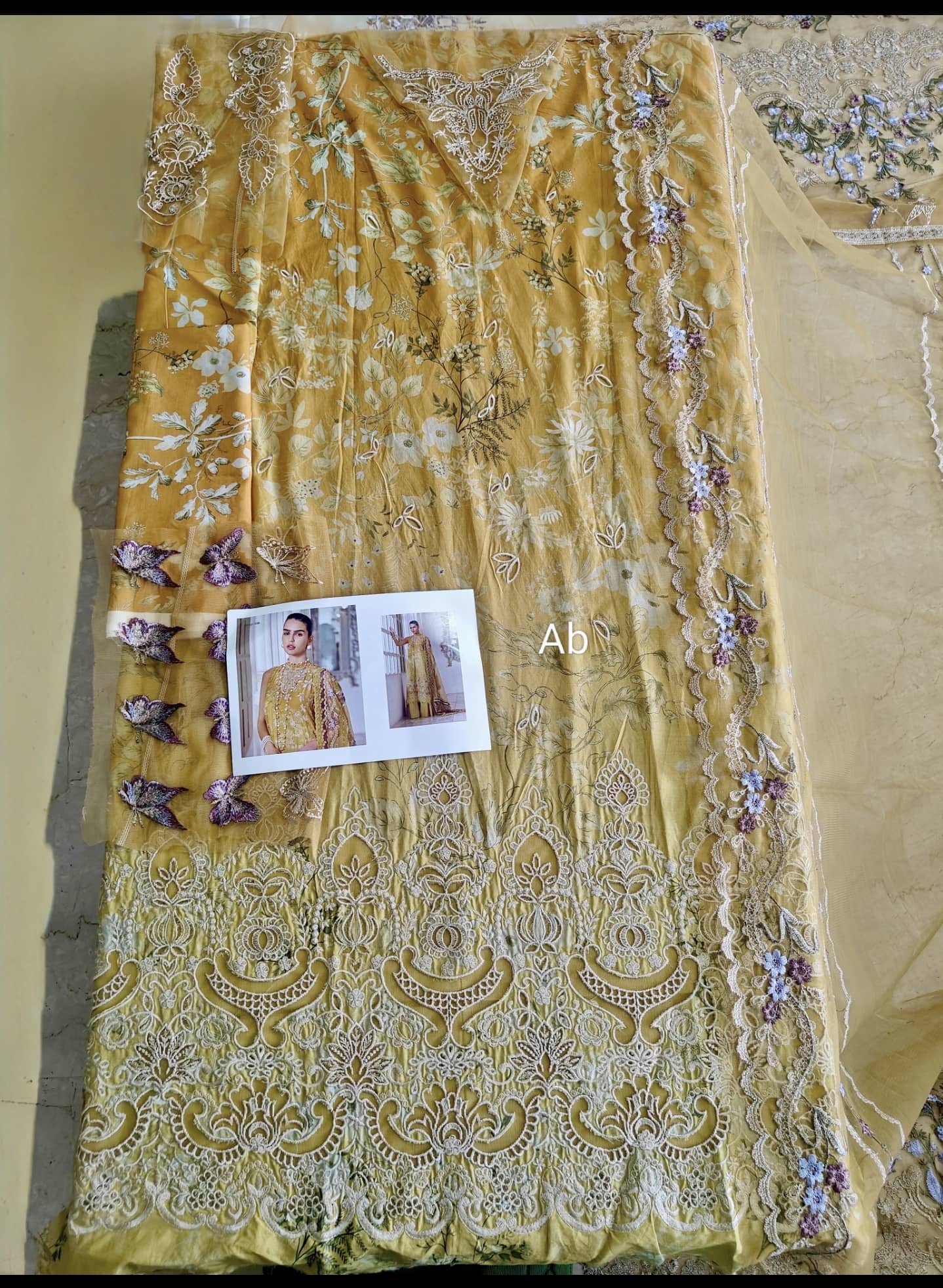 Open Pic/Sobia Nazir Luxury Lawn 26/12B