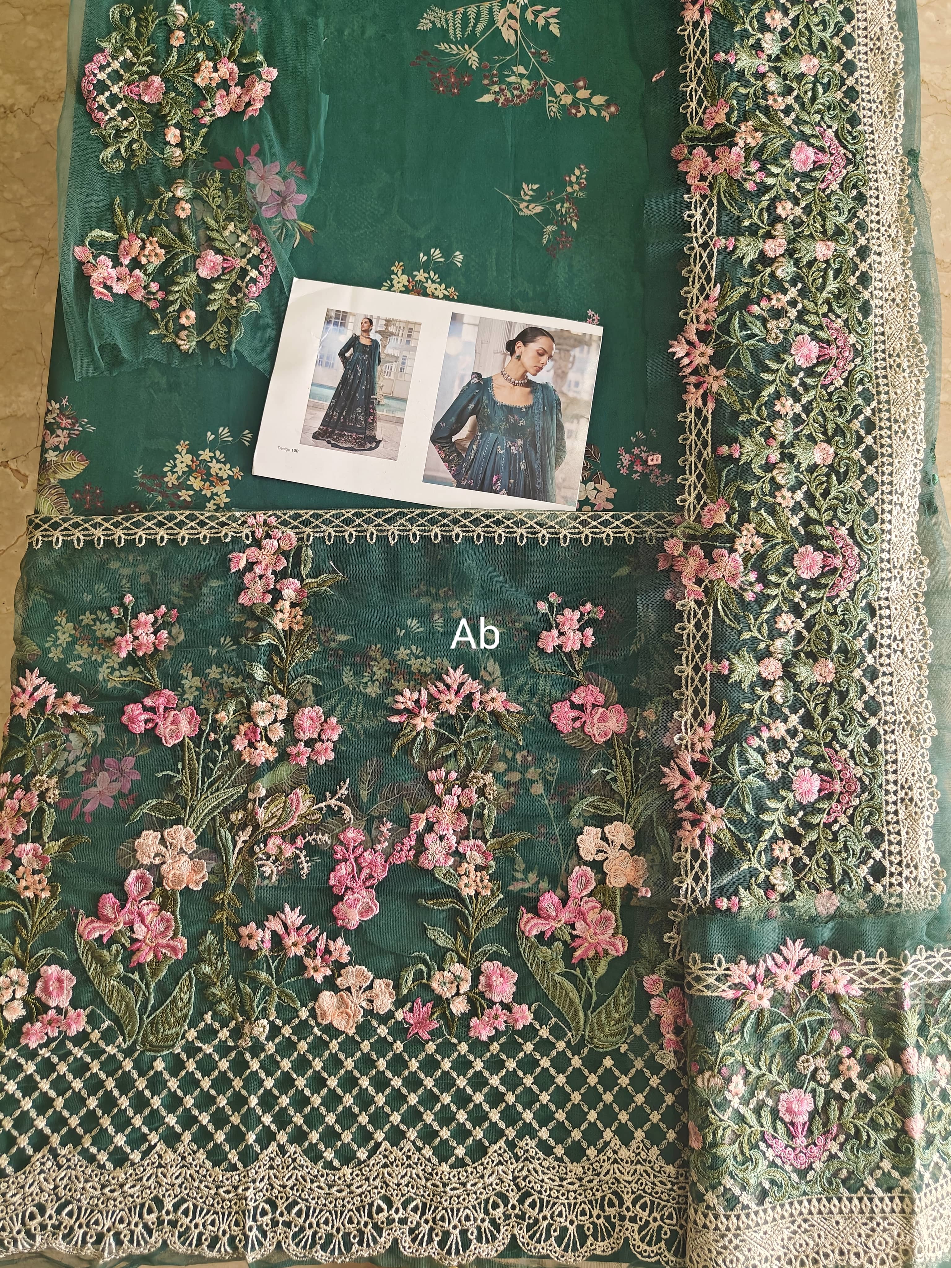 Sale‼️Open Pic/Sobia Nazir Luxury Lawn 26/10B/Anarkali