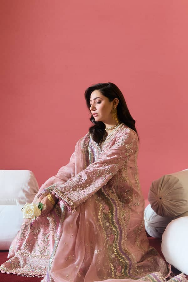 Restocked/Suffuse Freesia by Sana Yasir/Israna