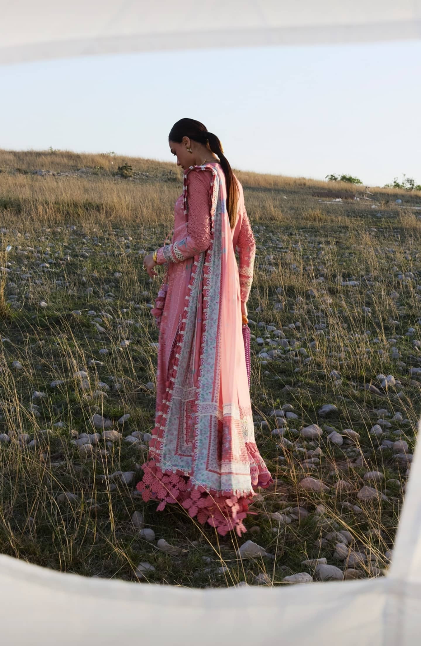 Sale‼️Suffuse Luxury Lawn 26/Kesira/Pink