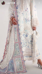 Suffuse Luxury Lawn 26/Veluna/Off White