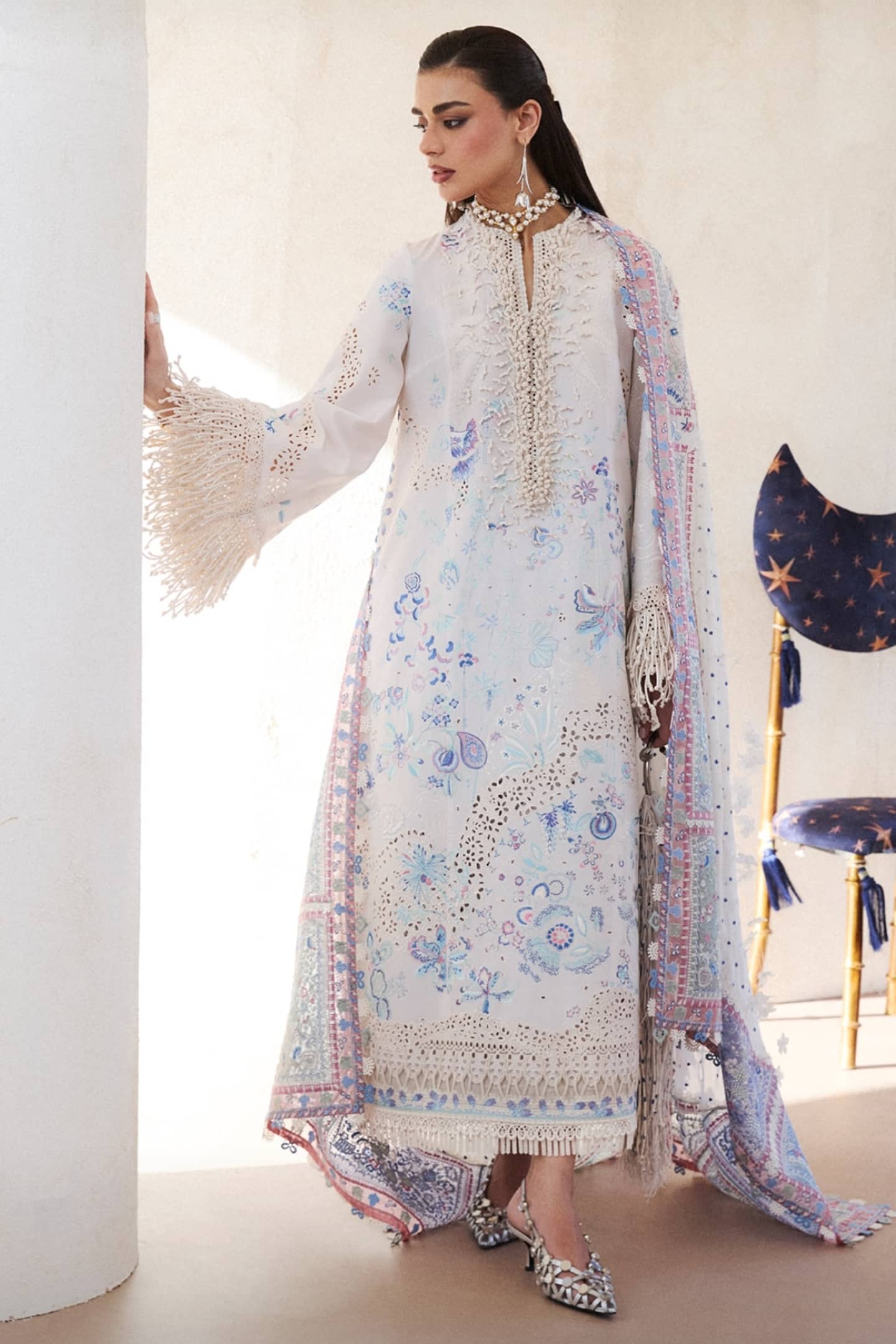 img_suffuse_luxury_lawn_26_awwal_boutique