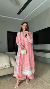 img_suffuse_lawn_awwal_boutique