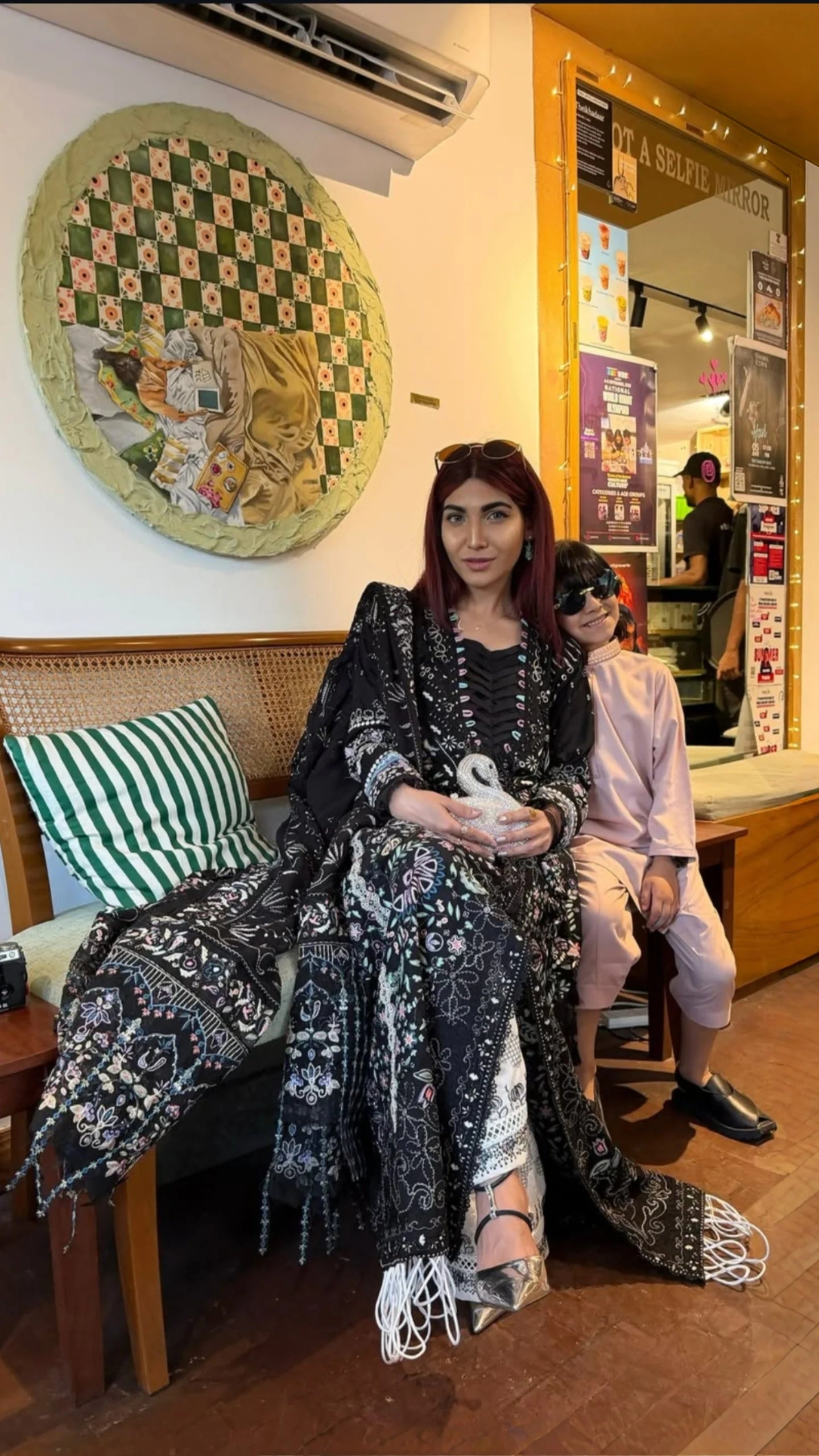 img_suffuse_by_sana_yasir_spotted_awwal_boutique