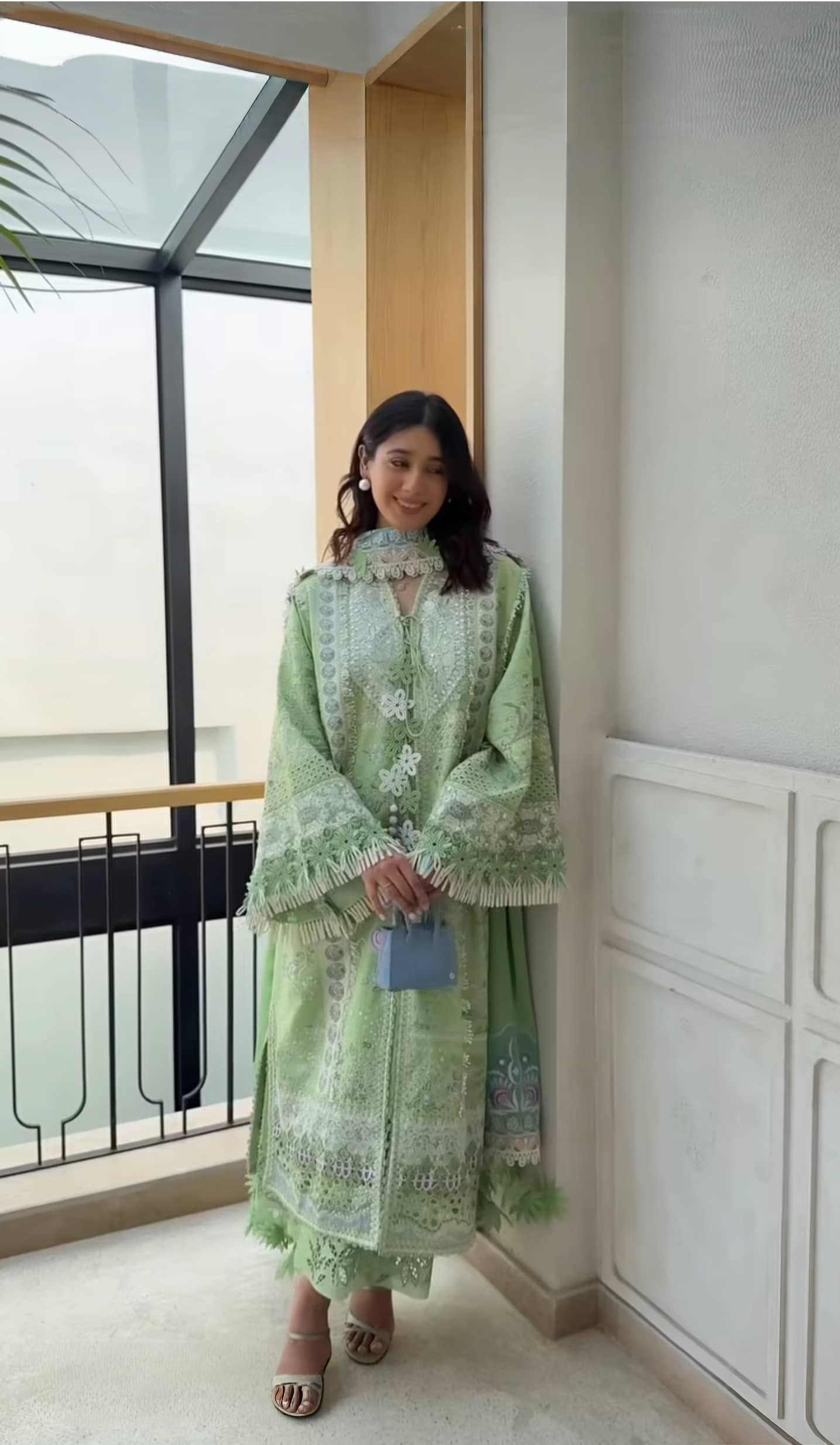 img_suffuse_lawn_awwal_boutique