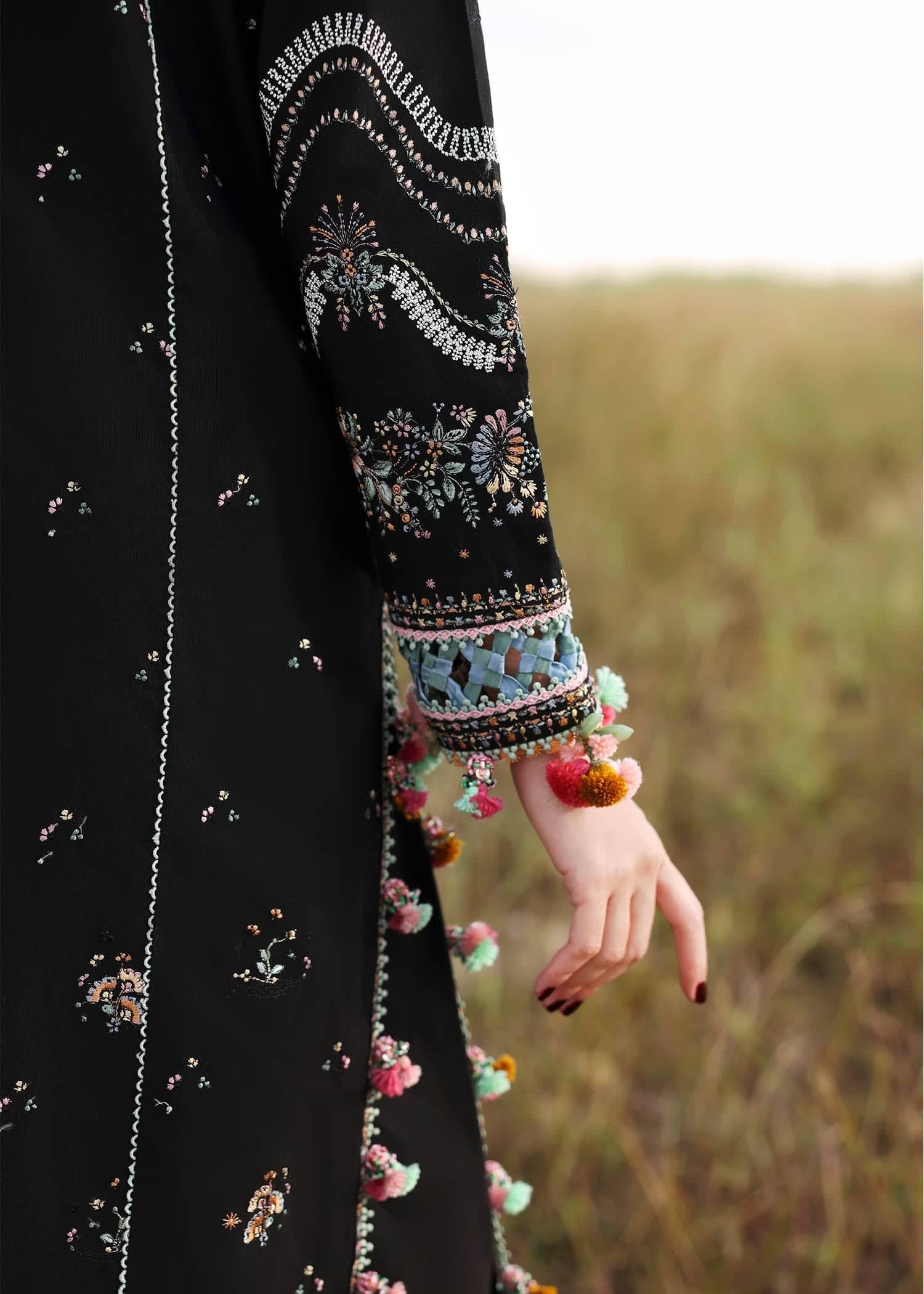 Restocked/Hussain Rehar Khaddar 25/Malika