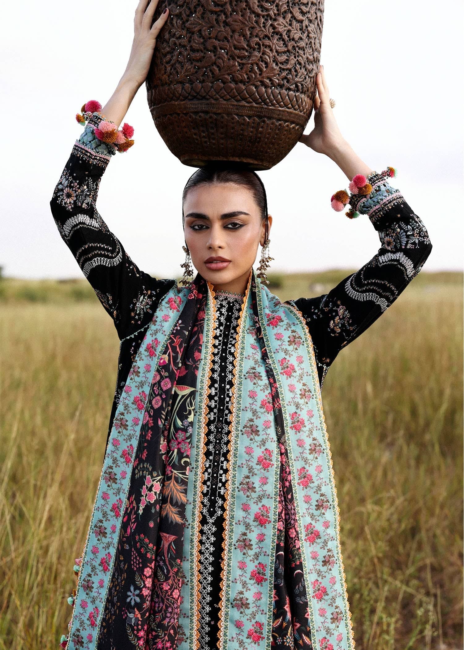 Restocked/Hussain Rehar Khaddar 25/Malika