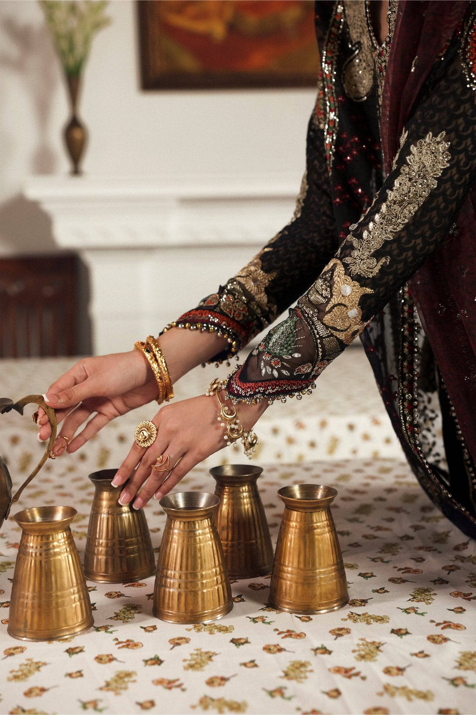 img_afrozeh_shehnai_wedding_awwal_boutique