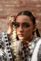img_zaha_lawn_awwal_boutique