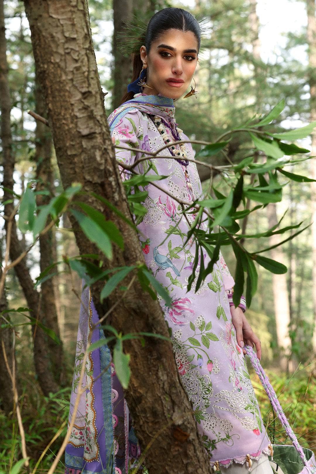 img_zaha_festive_lawn_neelum_awwal_boutique