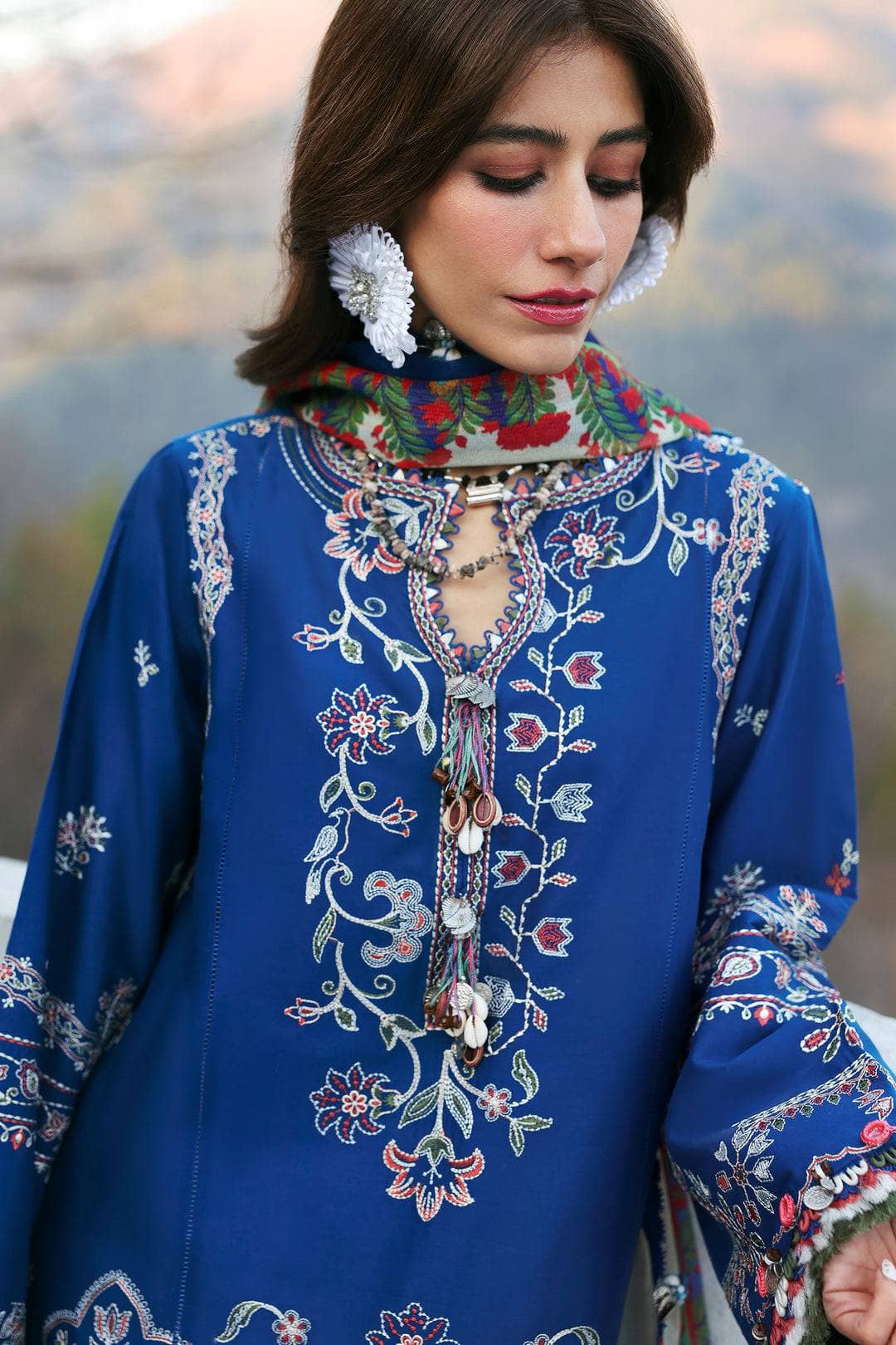 img_zaha_festive_lawn_neelum_awwal_boutique