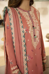 img_zaha_lawn_24_awwal_boutique