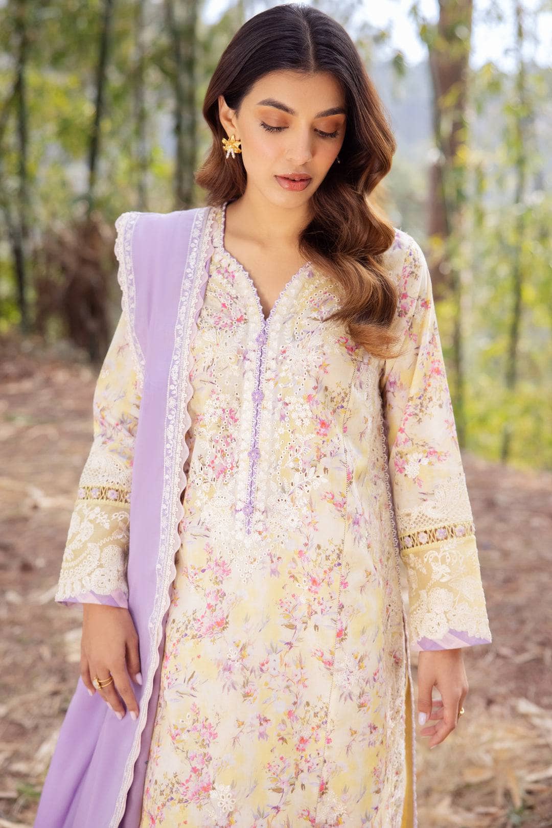 img_zaha_lawn_24_awwal_boutique