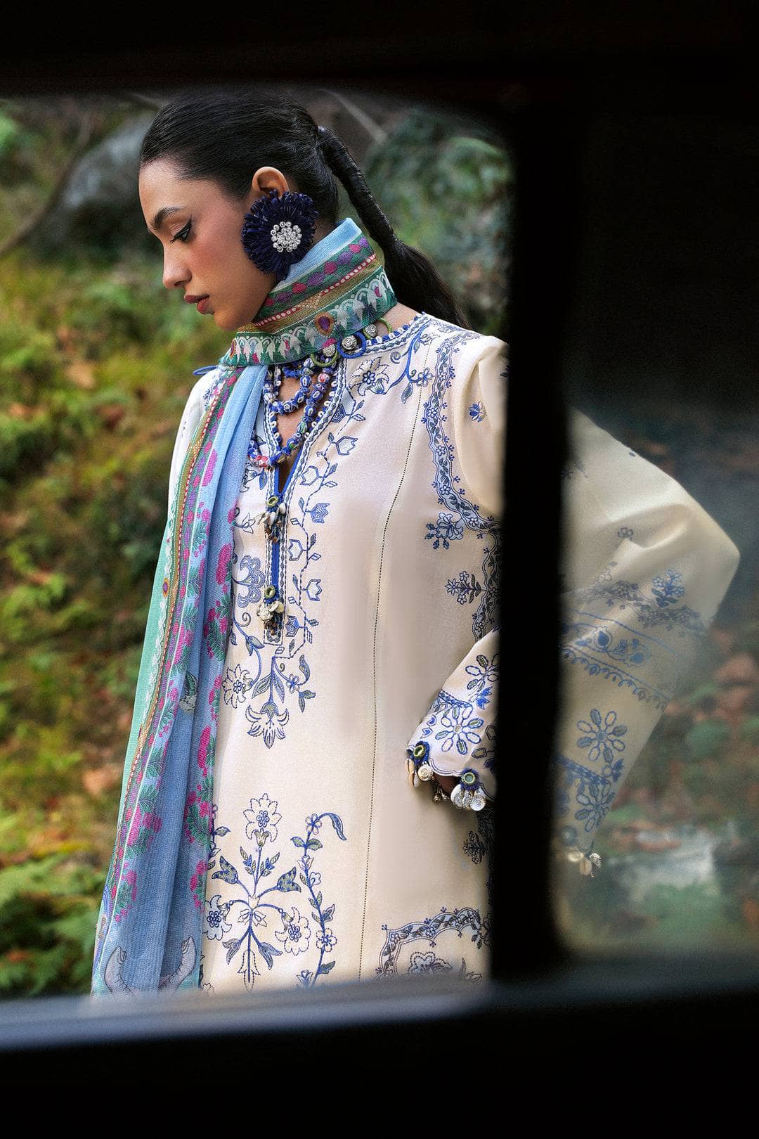 img_zaha_festive_lawn_neelum_awwal_boutique