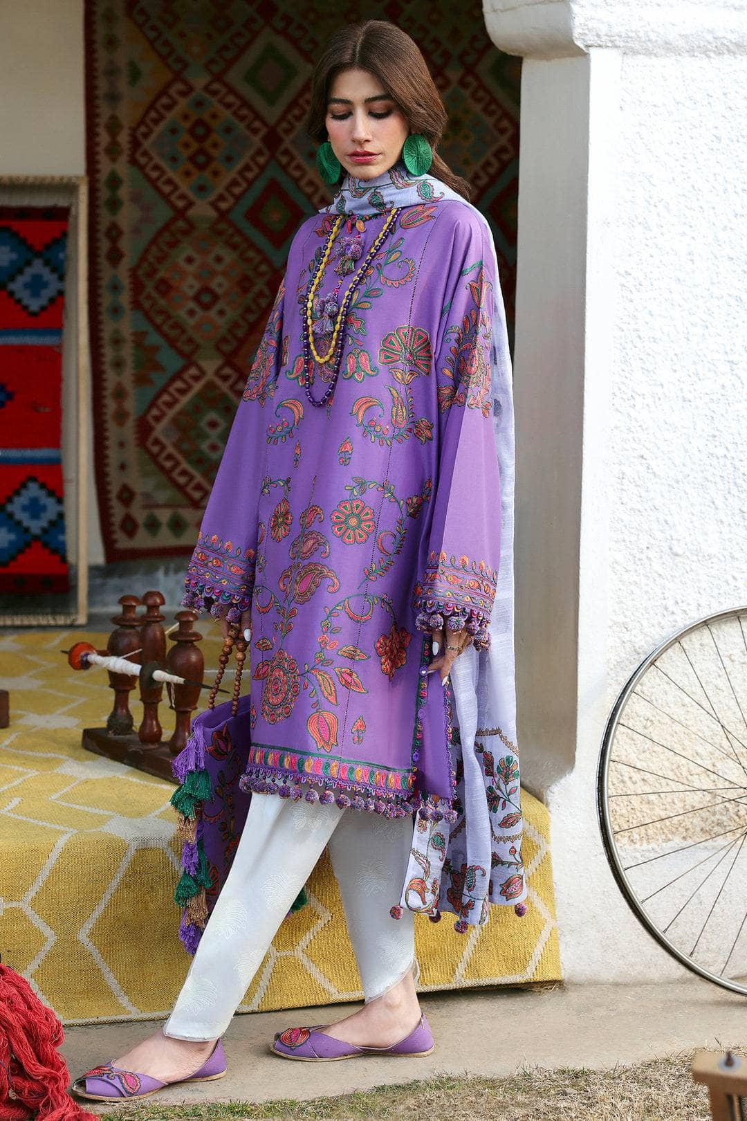 img_zaha_festive_lawn_neelum_awwal_boutique