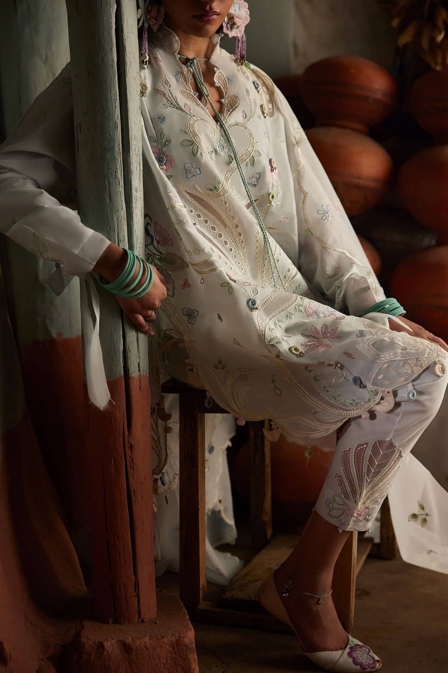 img_zaha_lawn_awwal_boutique