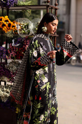 Restocked/Zaha Wildflower Luxury Lawns/MIDNIGHT BLOOM (ZF26-04)