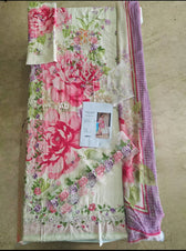 img_zaha_lawn_wildflower_awwal_boutique
