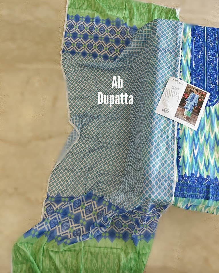 img_open_pic_zaha_lawn_24_awwal_boutique