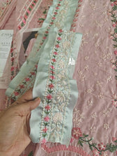 img_zaha_lawn_open_pic_awwal_boutique