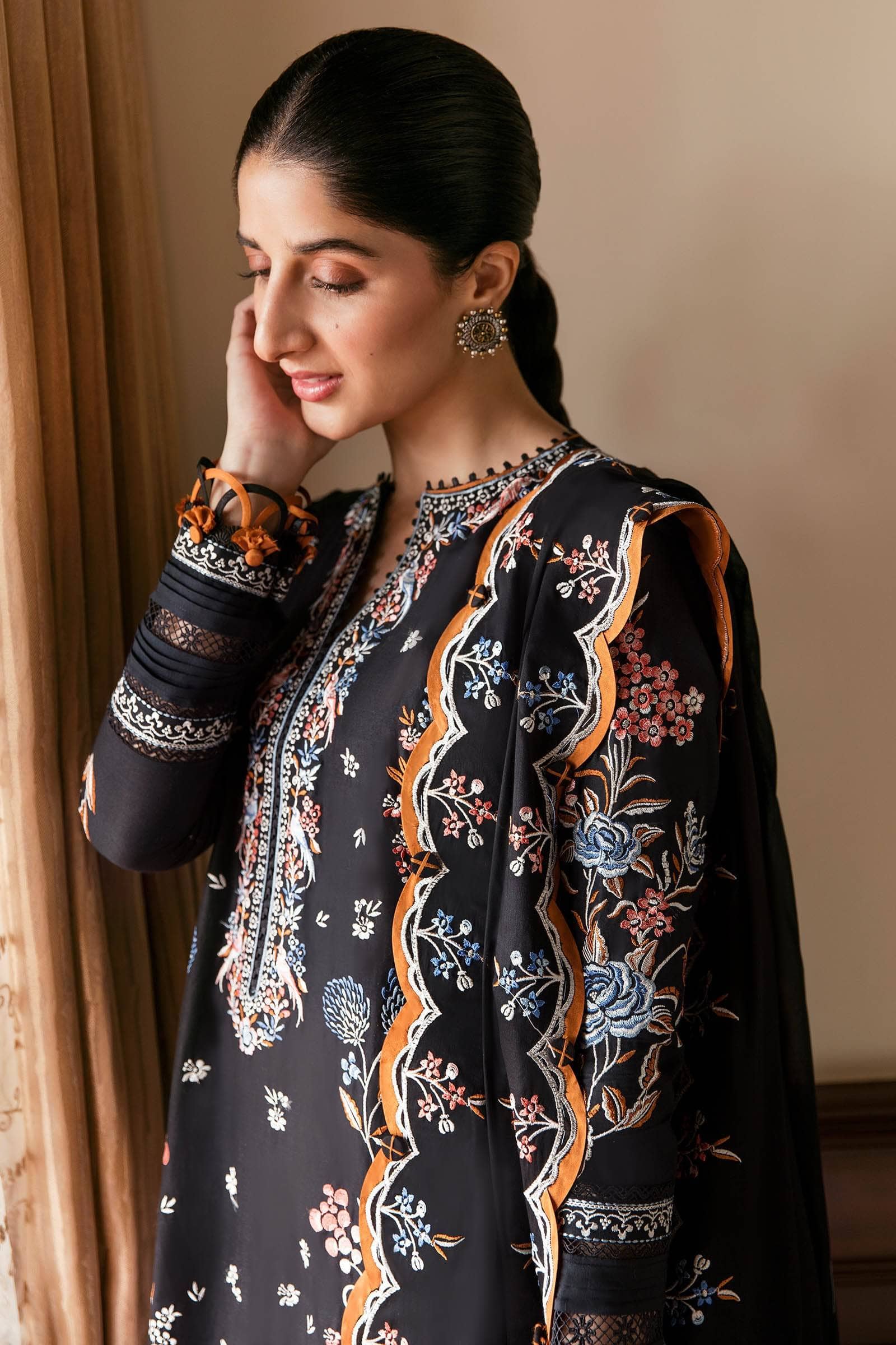img_zaha_festive_eid_lawn_23_awwal_boutique