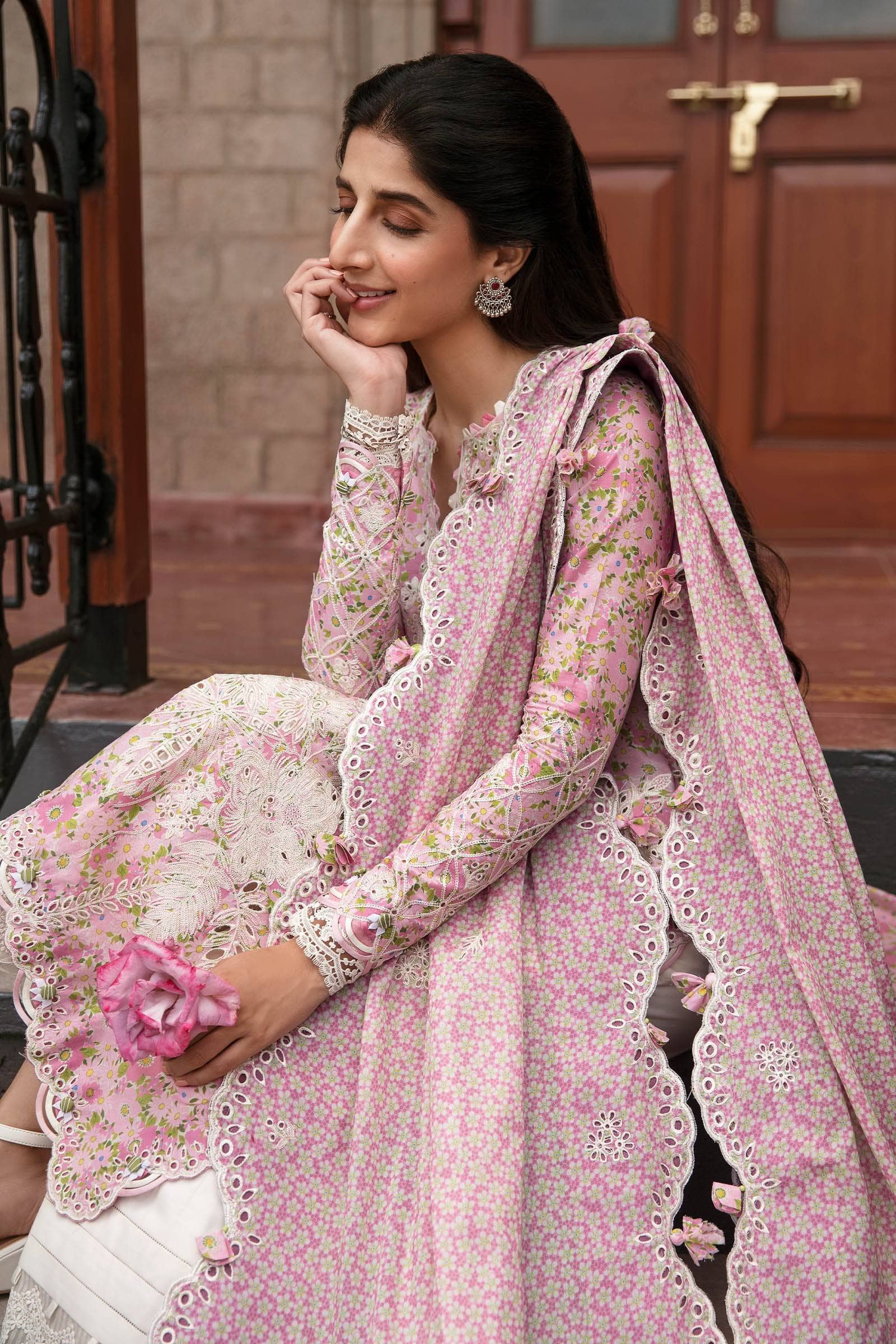 img_zaha_lawn_23_awwal_boutique
