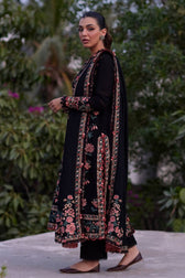 img_zaha_winter_23_awwal_boutique
