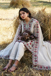 img_zaha_winter_24_awwal_boutique
