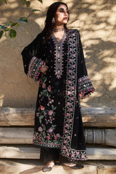 img_zaha_winter_24_awwal_boutique