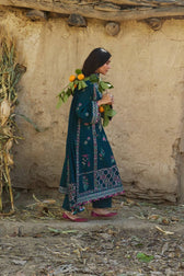 img_zaha_winter_24_awwal_boutique